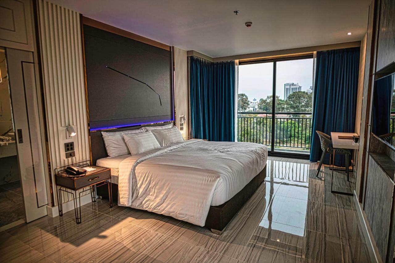 Pattaya Discovery Beach Hotel - Sha Extra Plus Kültér fotó
