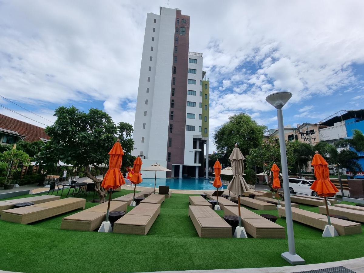 Pattaya Discovery Beach Hotel - Sha Extra Plus Kültér fotó