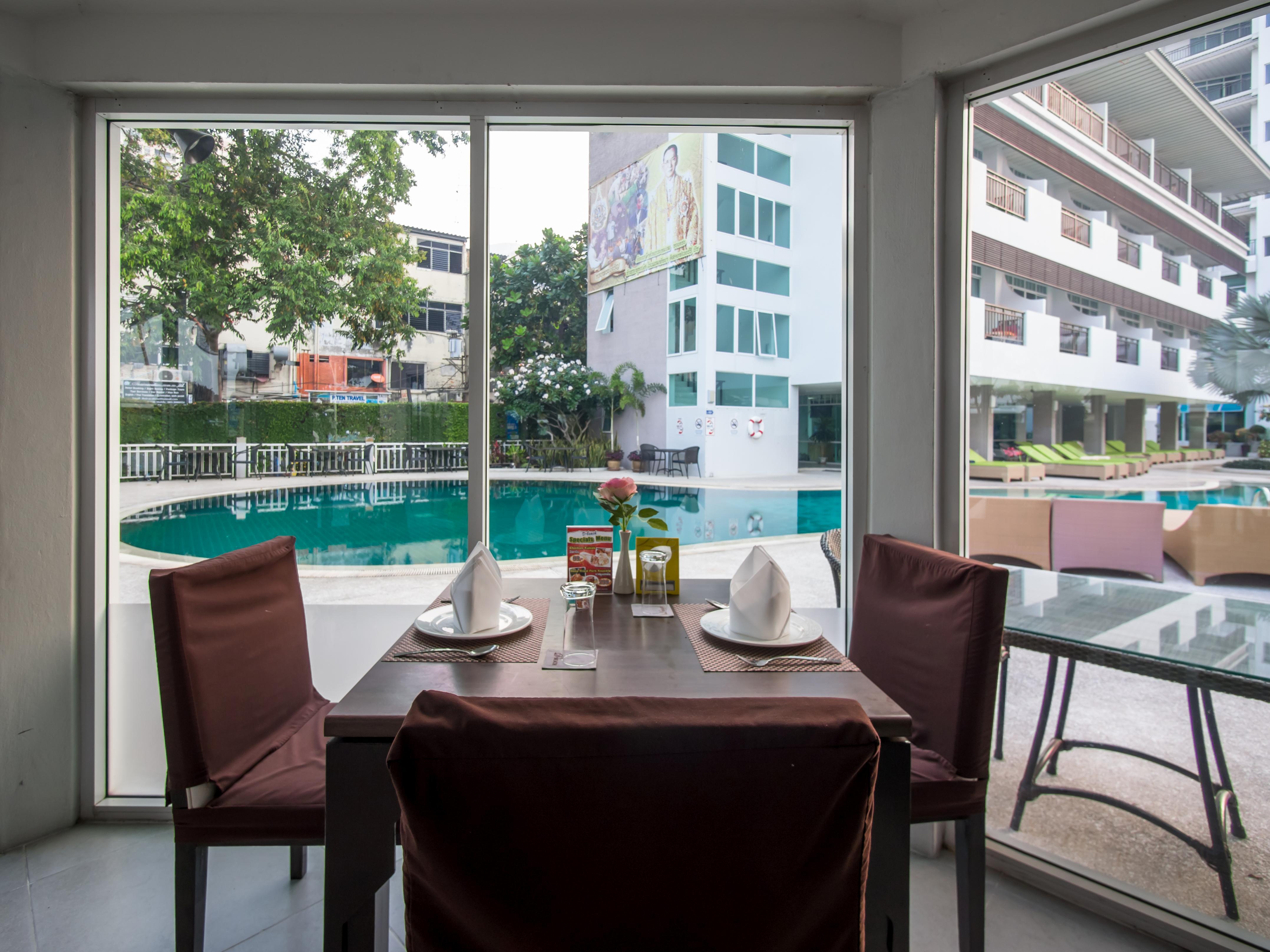 Pattaya Discovery Beach Hotel - Sha Extra Plus Kültér fotó