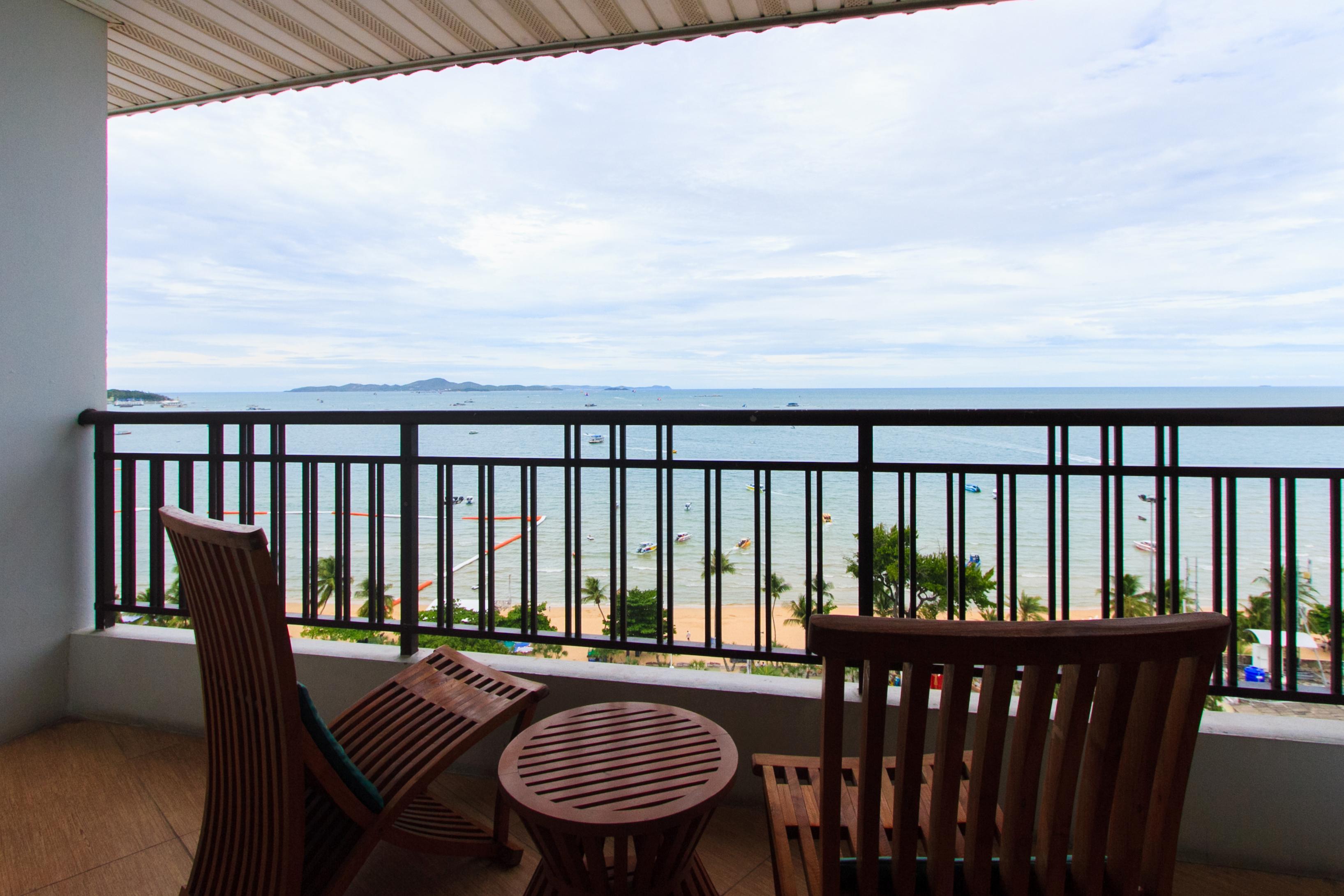 Pattaya Discovery Beach Hotel - Sha Extra Plus Kültér fotó