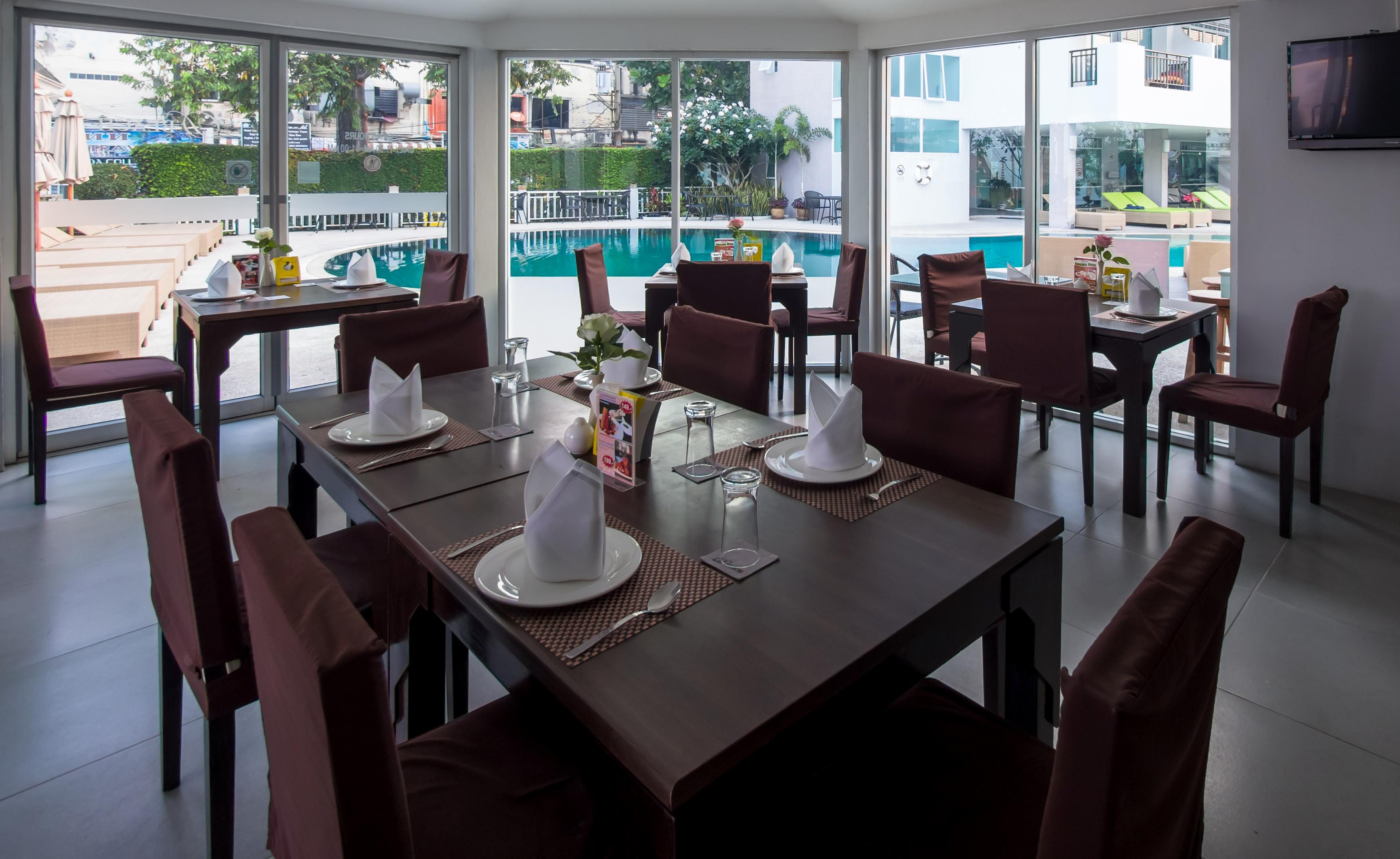 Pattaya Discovery Beach Hotel - Sha Extra Plus Kültér fotó